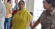 চেক জালিয়াতি মামলায় প্রক্সি দিয়ে জামিন নিতে এসে আটক মনোয়ারা বেগমের দুই দিনের রিমান্ড