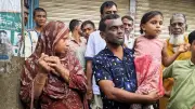 আখাউড়ায় শিশু অপহরণের সময় নারী আটক; গোমস্তাপুরে যুবকের আত্মহত্যা; ডেঙ্গুতে শতাধিক আক্রান্ত