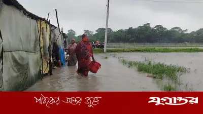 মনপুরায় পানিবন্দি ২০ হাজার মানুষ, অর্ধাহারে-অনাহারে দিন কাটছে