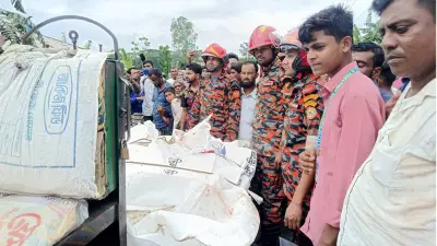 পাকুন্দিয়ায় বাস-পিকআপের মুখোমুখি সংঘর্ষে নিহত ৩