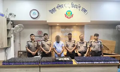 উত্তরায় ৯৬১ বোতল ফেনসিডিলসহ গ্রেপ্তার জাহাঙ্গীর আলম