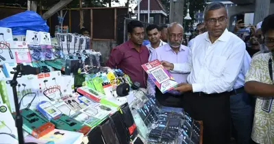 কিউআর কোড স্ক্যান করে বিল পরিশোধ করলেন বাংলাদেশ ব্যাংক গভর্নর