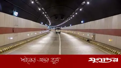 কর্ণফুলী টানেলে গাড়ির ধাক্কায় বিদ্যুৎ লাইন ও দেয়াল ক্ষতিগ্রস্ত