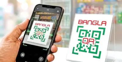 ক্যাশলেস যাত্রায় মূল্য বাধা: বাংলা কিউআর ফি নিয়ে বিতর্ক