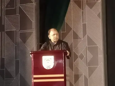 শেখ হাসিনার দেশে ফেরা নিয়ে চিফ প্রসিকিউটরের কঠোর বার্তা: ‘স্ট্যান্টবাজি করবেন না’