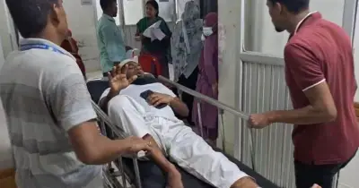 সাভারে এনসিপির সমাবেশে ককটেল বিস্ফোরণ, চারজন আহত