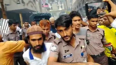গণতন্ত্রের স্বার্থে সংলাপে বসার আহ্বান ড. ইউনূসের