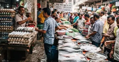 রাজধানীর বাজারে ডিমের দামে অস্বস্তি, মাছ ও সবজির বাজারেও চাপ