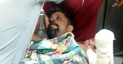 চুয়াডাঙ্গায় সাবেক যুবদল নেতা জাহিন শেখকে কুপিয়ে গুরুতর জখম, হাতের কব্জি বিচ্ছিন্ন
