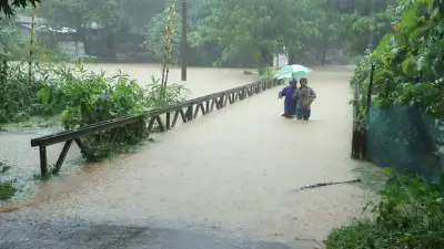 ফিফা সভাপতি ও রেফারির বিরুদ্ধে অভিযোগ, ৫ কোটি টাকা ক্ষতিপূরণ দাবি