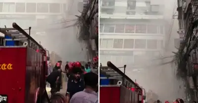 রাজধানীর চকবাজারে আশিক টাওয়ারে ভয়াবহ অগ্নিকাণ্ড, ফায়ার সার্ভিসের ৬ ইউনিট কাজ করছে