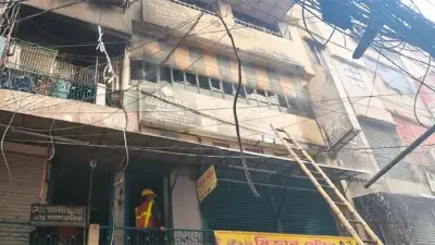 চকবাজারের আগুন নিয়ন্ত্রণে; সোনাগাজীতে অর্ধকোটি টাকার মাছবোঝাই ট্রাক ছিনতাই