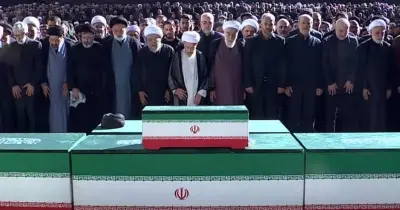 ইরানের সাবেক সর্বোচ্চ নেতা খামেনির প্রথম জানাজা সম্পন্ন