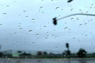 দেশের বিভিন্ন স্থানে ভারী বৃষ্টির সম্ভাবনা