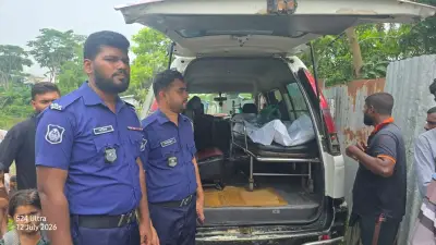 কুয়াকাটায় গৃহবধূর ঝুলন্ত মরদেহ উদ্ধার, তদন্ত শুরু