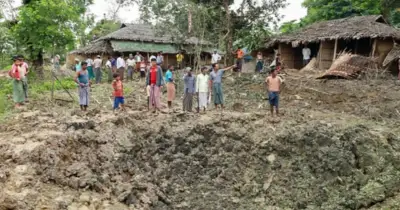 মিয়ানমার-বাংলাদেশ সীমান্তে আবারও যুদ্ধের আতঙ্ক, বিমান হামলায় কেঁপে উঠল টেকনাফ