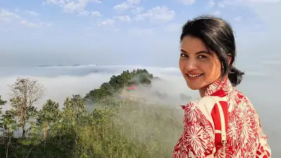 নাজিফা তুষির প্রিয় ভ্রমণ গন্তব্য লামা, ছোটবেলার স্মৃতি জড়িয়ে