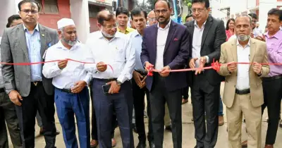 পশুচিকিৎসায় মেয়াদোত্তীর্ণ ওষুধ ব্যবহার না করার নির্দেশ প্রতিমন্ত্রীর