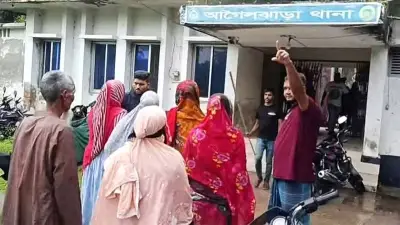 যুবককে নির্যাতনের অভিযোগে থানা ঘেরাও, পুলিশ সদস্যসহ আহত ৬