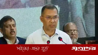 সরকারি পর্যায়ে ২৫ হাজার মিডওয়াইফ নিয়োগ দেবেন প্রধানমন্ত্রী