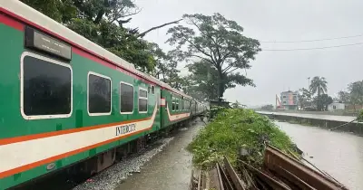 পাঁচ দিন বন্ধের পর কক্সবাজারে রেল যোগাযোগ চালু