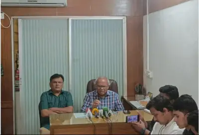 গণতান্ত্রিক শক্তিকে সতর্ক থাকার আহ্বান রিজভীর