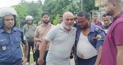 চুরি মামলার আসামির মৃত্যুর গুজবে আগৈলঝাড়া থানায় হামলা, আহত ১২