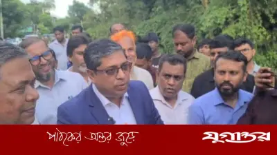 প্রতিমন্ত্রী মীর শাহে আলম: কবরস্থানের কারণে সড়ক ধস, নতুন করে নির্মাণ করা হবে