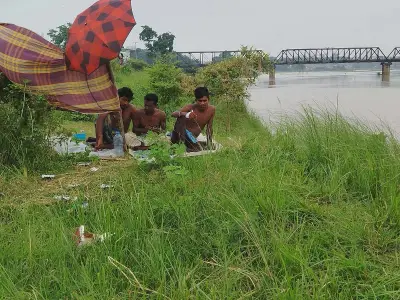 কুড়িগ্রামে শূন্যরেখা থেকে উধাও তিন তরুণ: ১৭ দিন পর নিখোঁজ
