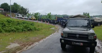 সাজেকে আটকে পড়া পর্যটকরা ৪ দিন পর দেশে ফিরছেন