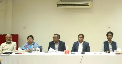 পাবলিক বিশ্ববিদ্যালয়ে সৌরবিদ্যুৎ: বেসরকারি বিনিয়োগে ইউজিসির নতুন উদ্যোগ