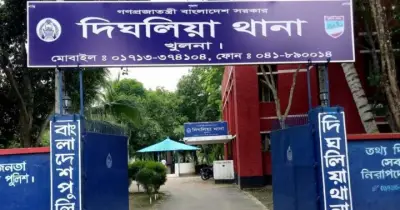 খুলনায় ভ্যানচালককে গলা কেটে হত্যা