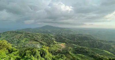 বর্ষায় পাহাড় ধস: একই দুর্যোগ কেন প্রতি বছর?