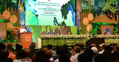 প্রধানমন্ত্রীর ছবি ছাড়াই পরিবেশ দিবস উদ্বোধন