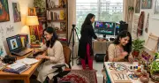 ক্রিয়েটিভ নারীদের জন্য ঘরে বসে আয়ের ৩ দুর্দান্ত উপায়