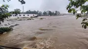দেশের ৪ নদীর পানি বিপৎসীমার ওপরে, রাঙ্গুনিয়ায় সেতু ধস, যোগাযোগ বন্ধ