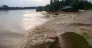 মৌলভীবাজারে বন্যায় ৪০ গ্রাম প্লাবিত, নদীগুলোর পানি বিপৎসীমার ওপরে