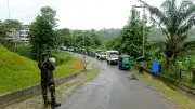 সেনাবাহিনী ও পুলিশের সহায়তায় সাজেকের ৪২১ পর্যটক ফিরলেন