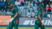 বাংলাদেশ হোয়াইটওয়াশ এড়িয়েছে তানজিদ-সৌম্যর ব্যাটে