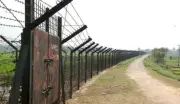 বিজিবির প্রতিবাদে বিএসএফ ফিরিয়ে নিল ১৩ জনকে, তেঁতুলিয়া সীমান্তে উত্তেজনা
