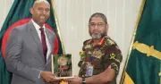 কানাডার হাইকমিশনারের সাথে সেনাপ্রধানের সাক্ষাৎ: প্রতিরক্ষা সহযোগিতা জোরদারের আলোচনা