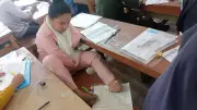 পা দিয়ে লিখে এইচএসসি পরীক্ষা দিচ্ছেন কলি রানী, অনুপ্রেরণা সবার জন্য