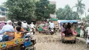 কক্সবাজারে বন্যা-পাহাড়ধসে ২৬ জনের প্রাণহানি, সংস্কারে জনদুর্ভোগ