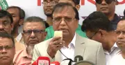 বর্জ্য অপসারণে অনিয়মে ঠিকাদারদের বিরুদ্ধে কঠোর ব্যবস্থার ঘোষণা ডিএসসিসি প্রশাসকের