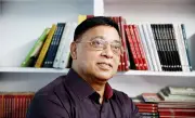 ই-সিগারেট নিরাপদ নয়: অধ্যাপক মোহিত কামালের মাদকবিরোধী পরামর্শ