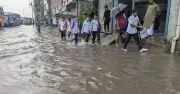 রাজধানীর বন্যায় শিক্ষাপ্রতিষ্ঠানের পরীক্ষা স্থগিত