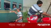 ছেলের স্মৃতিতে যাত্রীদের পানি পান করান মুন্নু সেখ