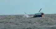 বঙ্গোপসাগরে ফিশিং ট্রলার ডুবে ৬ জেলে নিখোঁজ