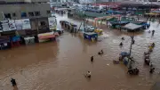 ঘানার বন্যায় প্রাণহানি বেড়ে ৩৪, বাস্তুচ্যুত ৯০ হাজার