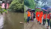 ভারি বর্ষণে পাহাড়ি ও উপকূলীয় এলাকার বাসিন্দাদের নিরাপদে আসার নির্দেশ
